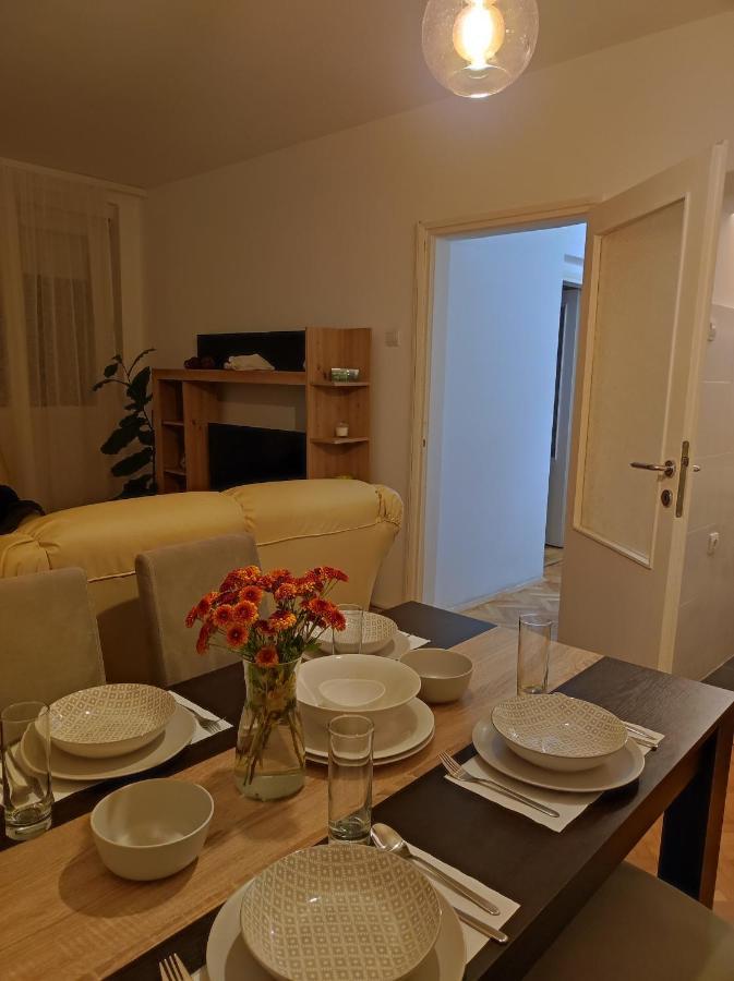 Dora Apartment Ni المظهر الخارجي الصورة